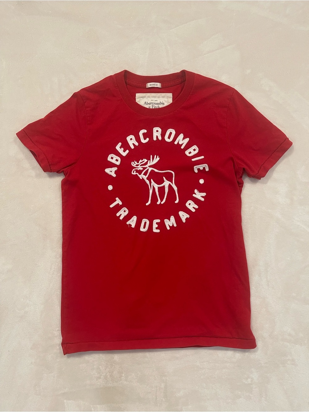 Y2K Abercrombie & Fitch Red Crewneck Graphic Sweatshirt